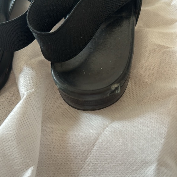 Gucci Loafer with Slingback Strap - Picture 5 of 9